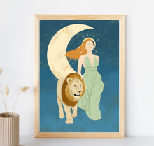 Lade das Bild in den Galerie-Viewer, Print Mond und starke Frau bei Nacht