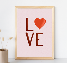 Lade das Bild in den Galerie-Viewer, Kunstdruck LOVE