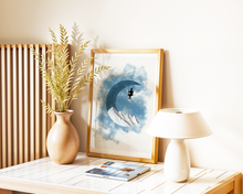 Lade das Bild in den Galerie-Viewer, inspirierende Dekoration mit Druck eines handgemalten Mondes mit Bergen und Mädchen