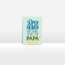 Lade das Bild in den Galerie-Viewer, Vatertag Karte mit Spruch Superheld