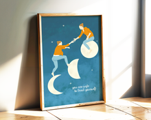 Lade das Bild in den Galerie-Viewer, Selbstvertrauen Poster mit Spruch und Illustration zweier Frauen auf Monden