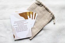 Lade das Bild in den Galerie-Viewer, Achtsamkeitsübung Achtsamket lernen mit Kartenset 30 Tage Achtsamkeit