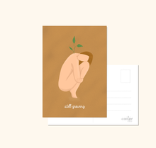 Lade das Bild in den Galerie-Viewer, Postkarte mit Spruch still growing in Erdtönen