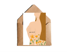 Lade das Bild in den Galerie-Viewer, Karte mit Kompliment you are art und Illustration einer Frau mit Blumen Tattoos