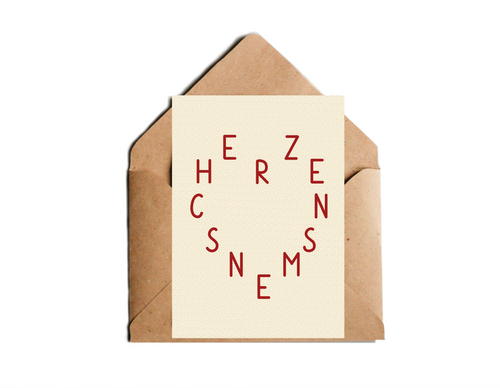 minimalistische Liebeskarte mit Schriftzug Herzensmensch in Herzform