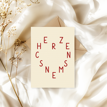 Lade das Bild in den Galerie-Viewer, vintage Liebeskarte mit Herzensmensch Lettering und Anordnung der Buchstaben, sodass sie die Form eines Herzens ergeben
