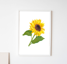 Lade das Bild in den Galerie-Viewer, Kunstdruck einer mit Wasserfarben handgemalten Sonnenblume
