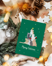 Lade das Bild in den Galerie-Viewer, Kleines Weihnachtsgeschenk für Katzenliebhaber als Weihnachtskarte mit süßen Katzen mit Weihnachtsdekoration und lustigem Spruch
