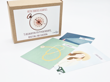 Lade das Bild in den Galerie-Viewer, Bildkarten für die Wertearbeit in der Akzeptanz- und Commitment-Therapie als Therapietool mit 55 Wertekarten. In diesem Bild sind die Verpackung mit den beispielhaften Werten Gesundheit, Sinn und Lebensfreude mit passenden handgemalten Illustrationen zu sehen
