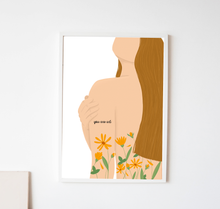 Lade das Bild in den Galerie-Viewer, Print you are art im Format A4 mit Illustration einer Frau mit Blumen Tattoos
